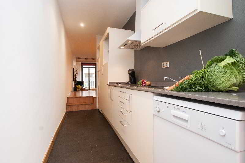 ברצלונה Short Stay Group Liceu Serviced Apartments מראה חיצוני תמונה