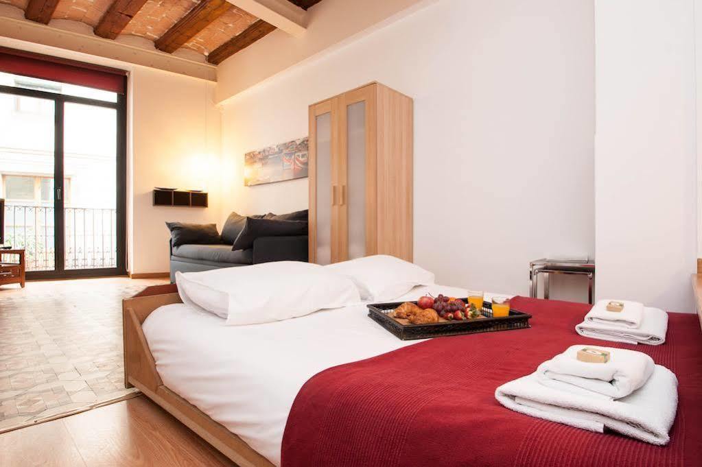 ברצלונה Short Stay Group Liceu Serviced Apartments מראה חיצוני תמונה