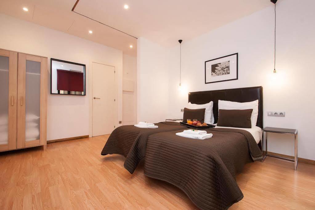 ברצלונה Short Stay Group Liceu Serviced Apartments מראה חיצוני תמונה