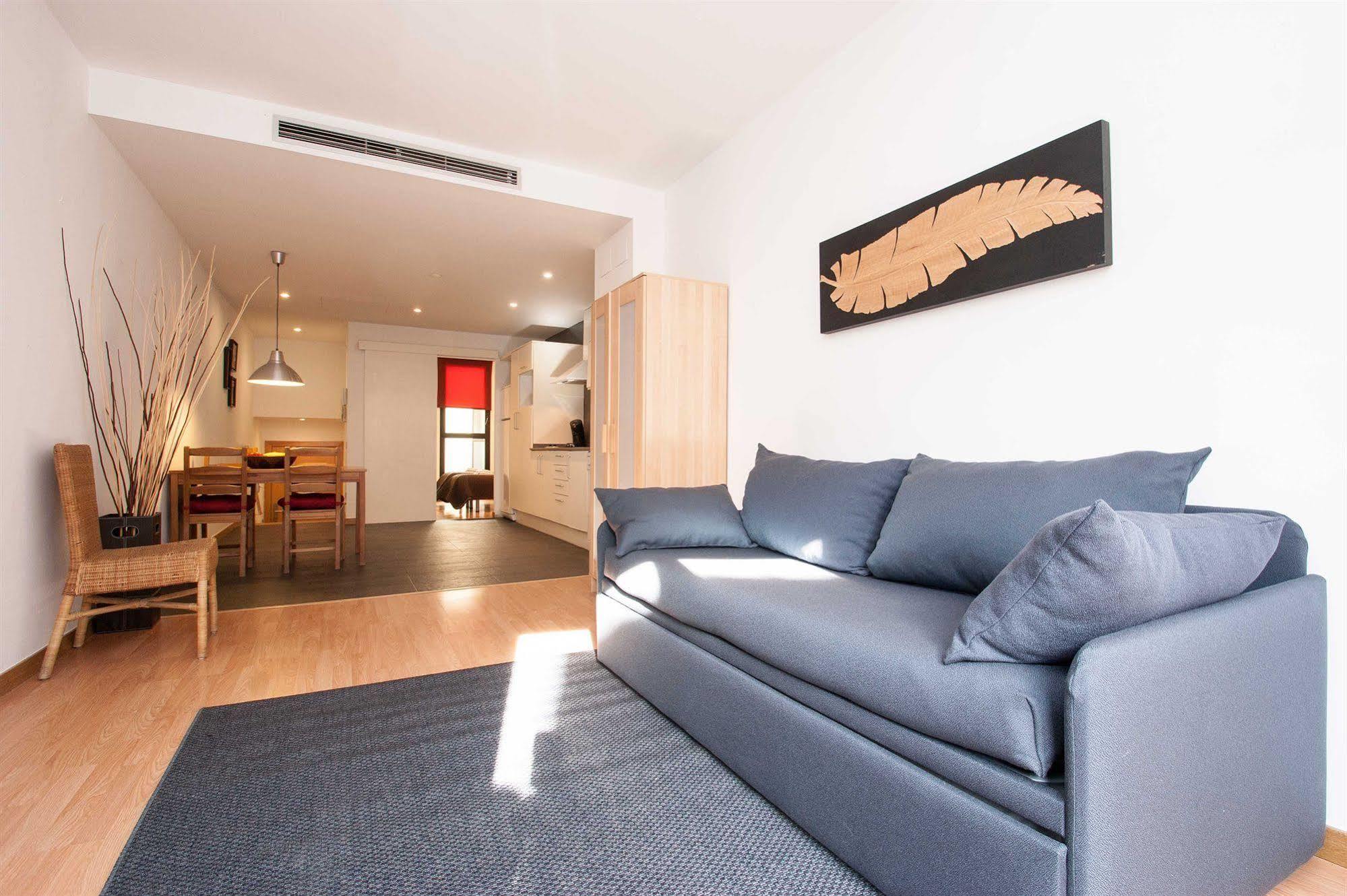 ברצלונה Short Stay Group Liceu Serviced Apartments מראה חיצוני תמונה