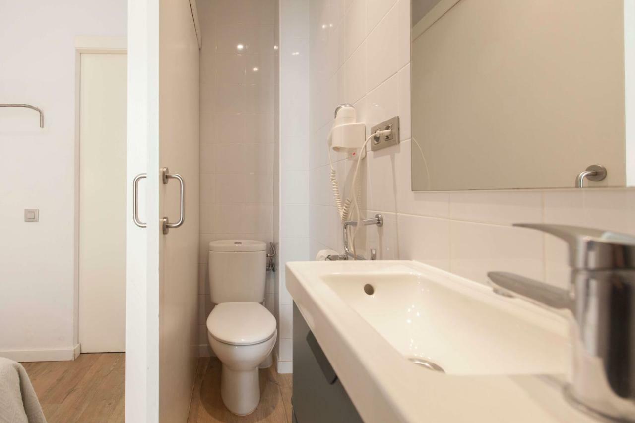 ברצלונה Short Stay Group Liceu Serviced Apartments מראה חיצוני תמונה